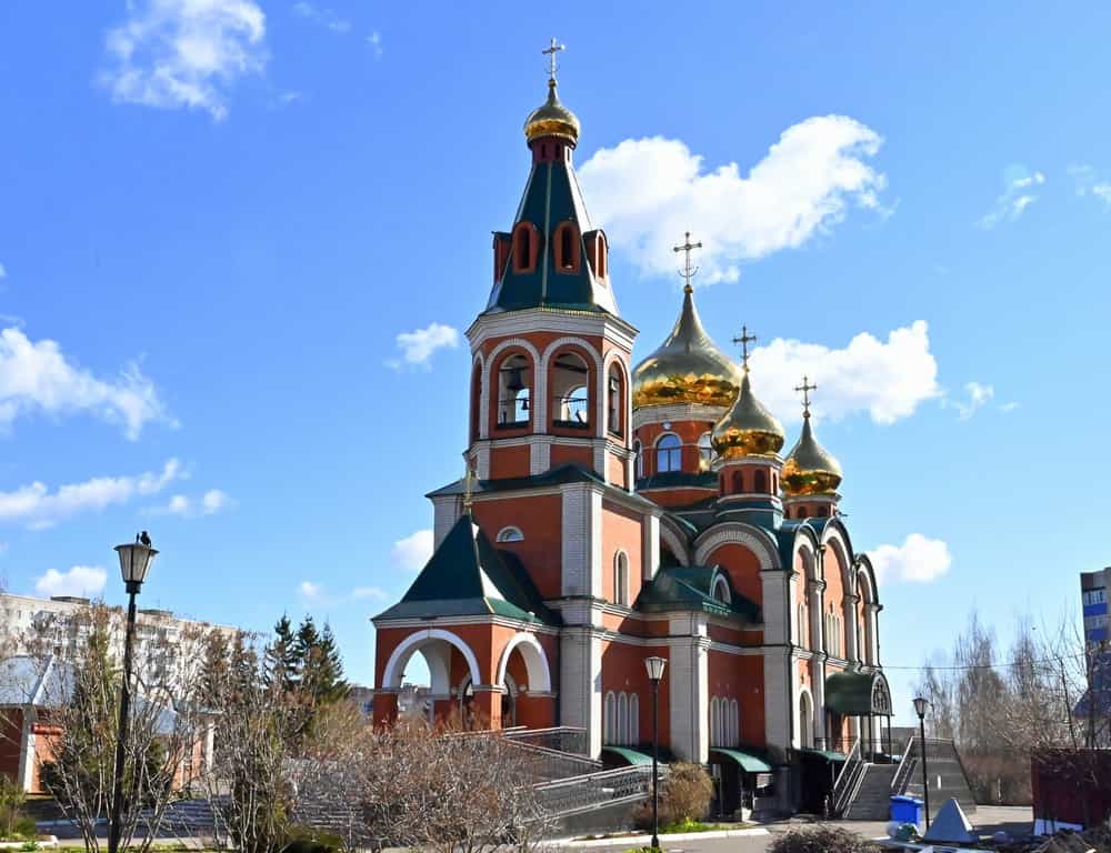 Торжественное богослужение в церкви великомученика и целителя Пантелеимона