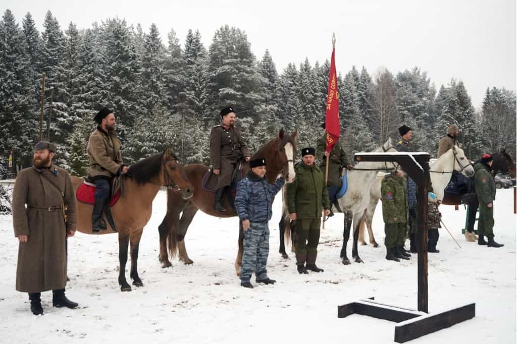 В СТК «Порошино» прошел праздник Дня кавалерии