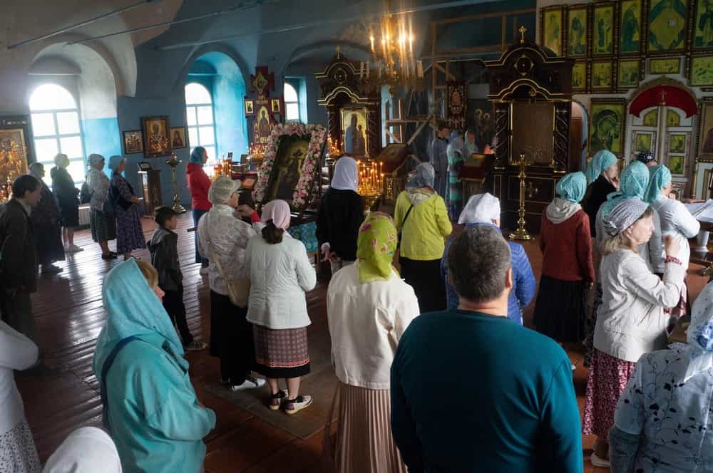 Торжества в честь иконы Божией Матери «Достойно есть» в Нижнеивкино