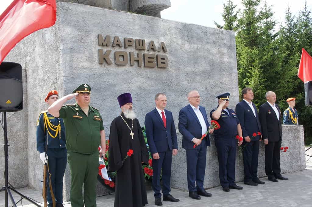 Защита страны – удел храбрых воинов