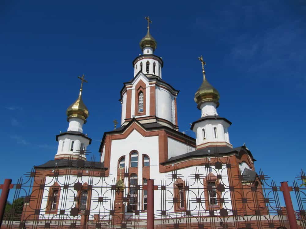 Торжественные богослужения в Неделю 3-ю по Пятидесятнице совершатся в храмах города Кирова