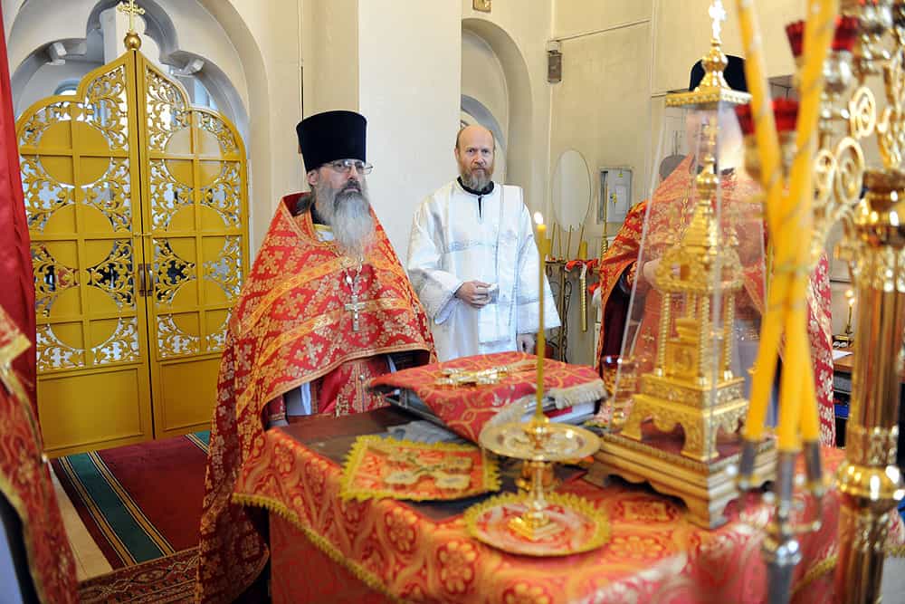 В день Антипасхи митрополит Вятский и Слободской Марк совершил Литургию в храме иконы Божией Матери «Всех скорбящих Радость» города Кирова