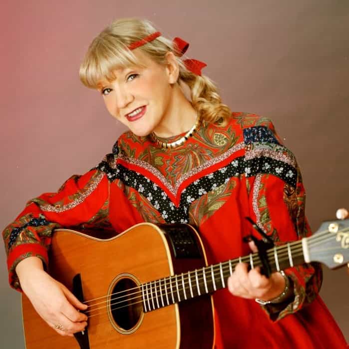 Жанна Бичевская: «Солнце светит всем…»