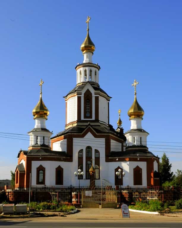 Митрополит Марк возглавил Литургию в храме Веры, Надежды, Любови и матери их Софии города Кирова