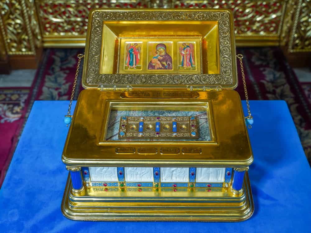 В Вятскую Епархию прибудет ковчег с частицами одежд Пресвятой Богородицы