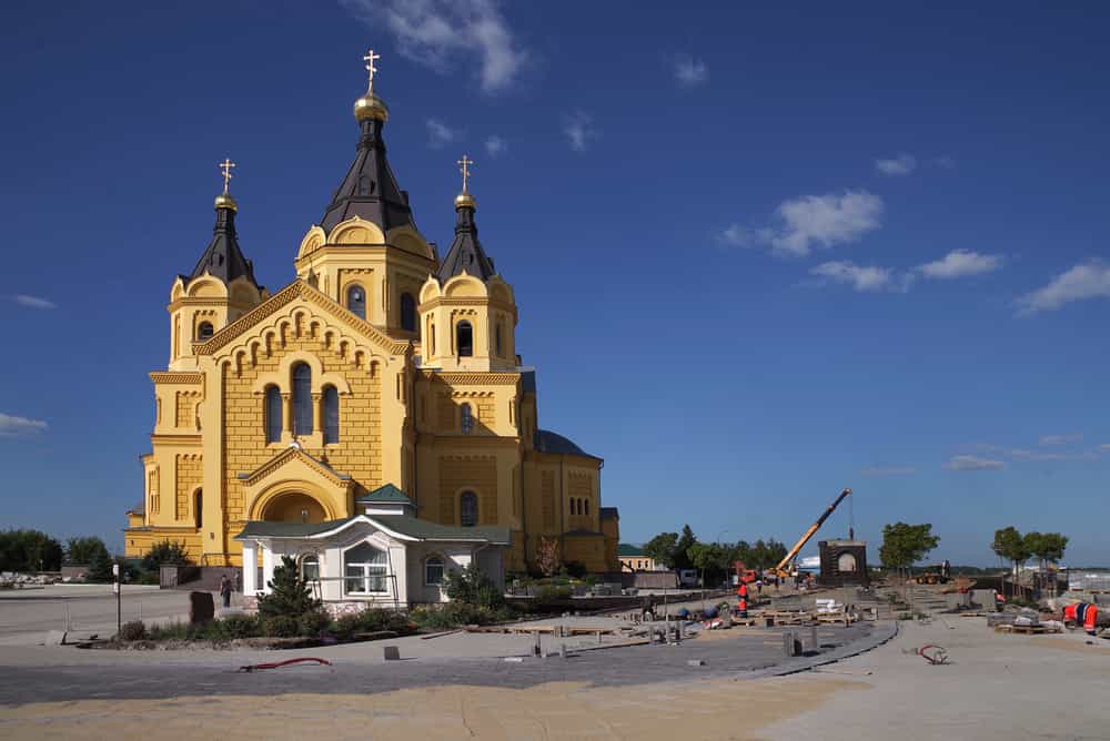 Участники Всероссийского крестного мотопробега «От восток солнца до запад» посетили Нижегородскую митрополию