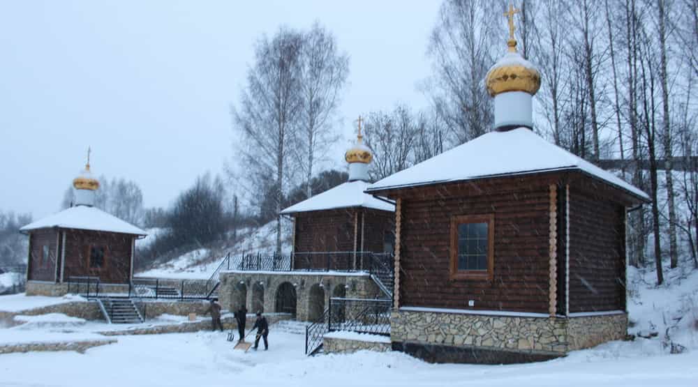 Молебен на источнике Смоленской иконы Божией Матери