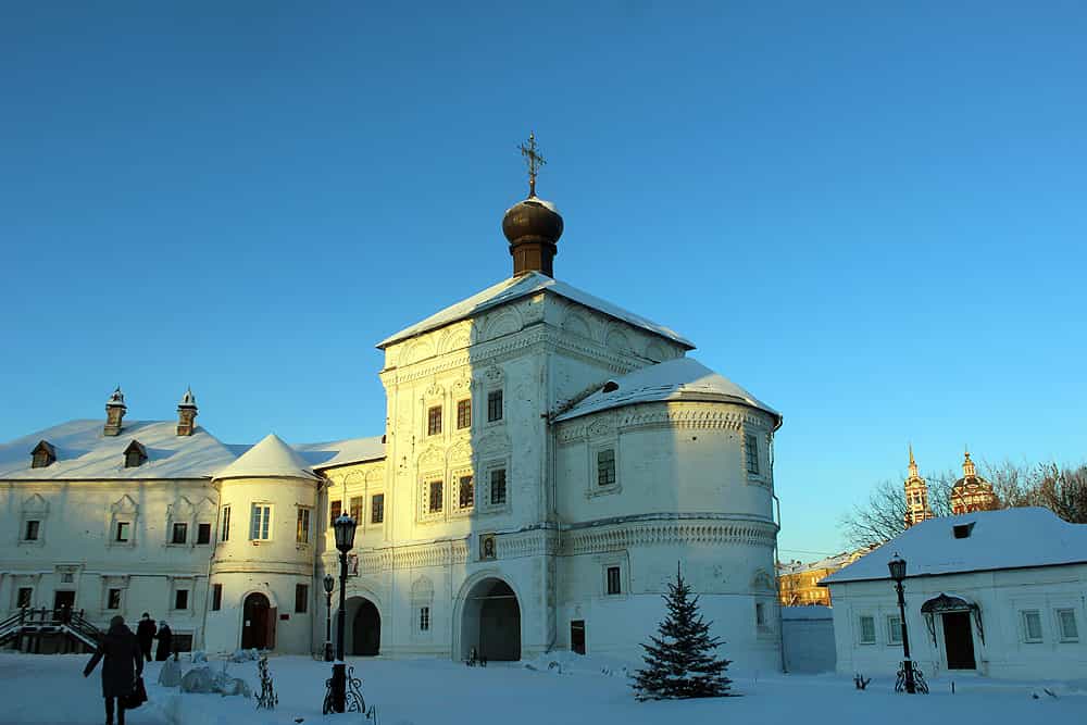 Престольный праздник Никольского надвратного храма Трифонова монастыря