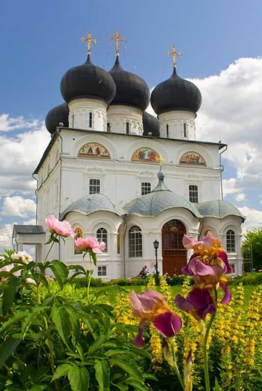Паломническая служба Трифонова монастыря приглашает  на экскурсии в августе 2020 года