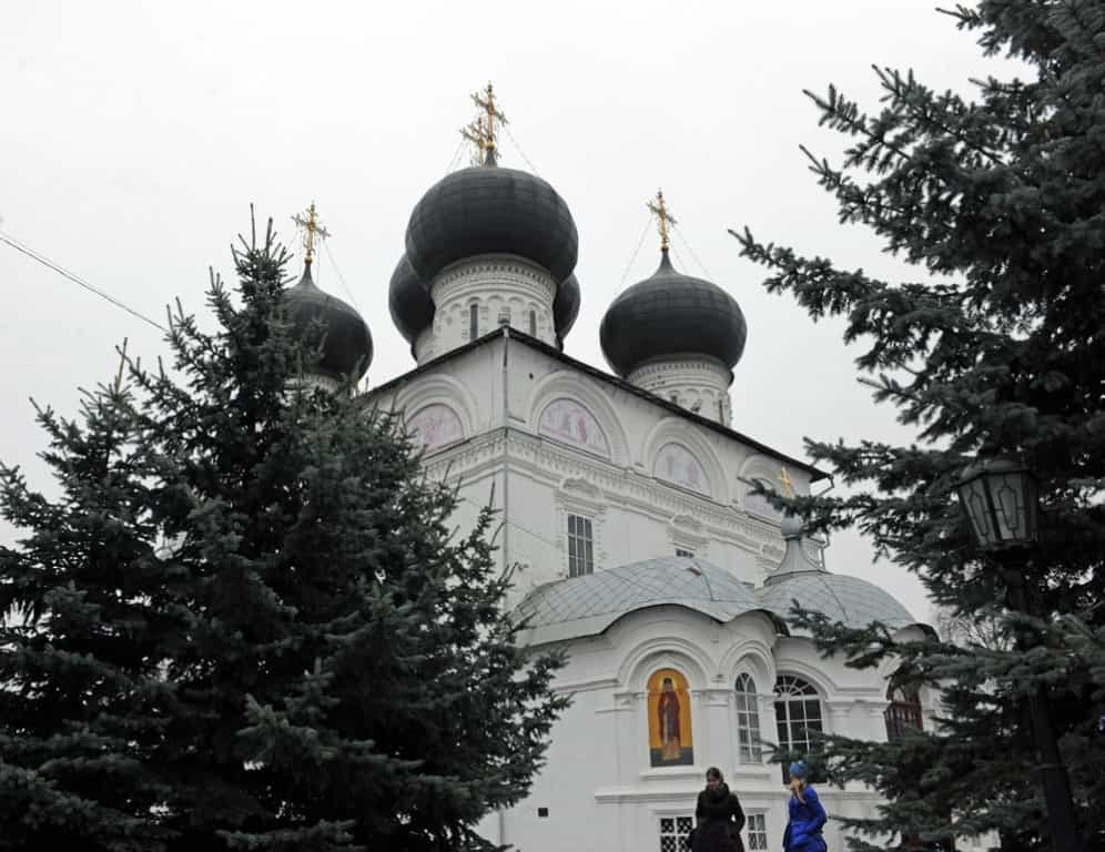 Архипастырское служение в Дмитриевскую родительскую субботу