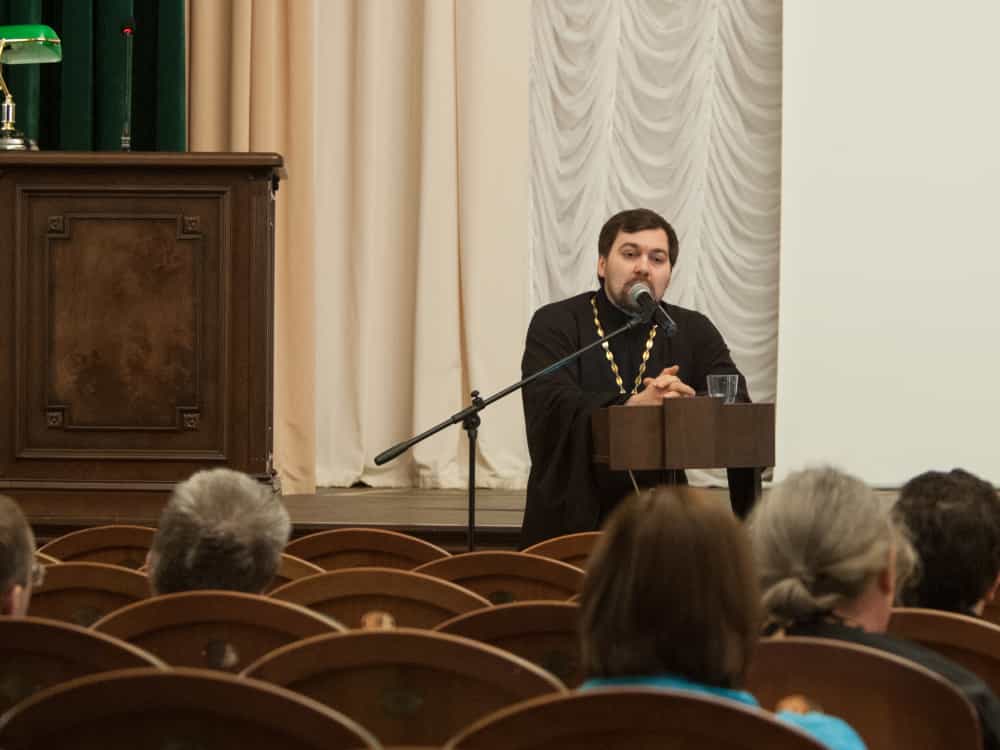 Первый проректор Вятского Духовного училища прошел курс повышения квалификации преподавателей истории Русской Церкви