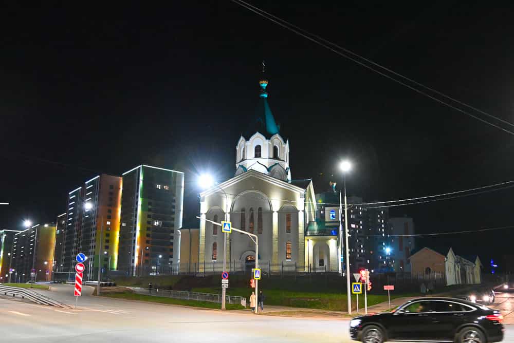 Храм Рождества Пресвятой Богородицы города Кирова стал центром Пасхальных торжеств Вятской Епархии