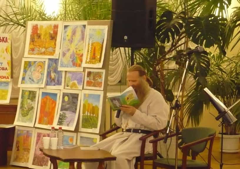В рамках работы Межрегиональной православной книжной выставки-форума «Радость Слова» состоятся встречи с известными российскими писателями