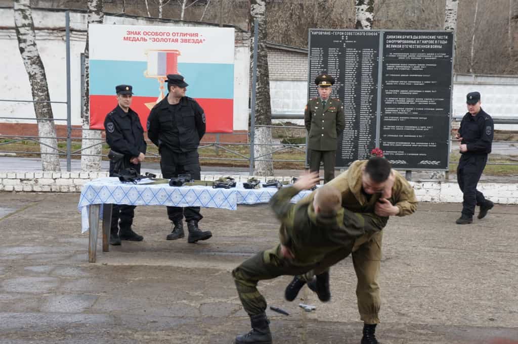 О воинском долге и честном служении Отечеству – в День Призывника