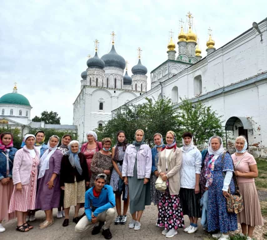 Паломники Вятки посетили святые места Нижегородской епархии