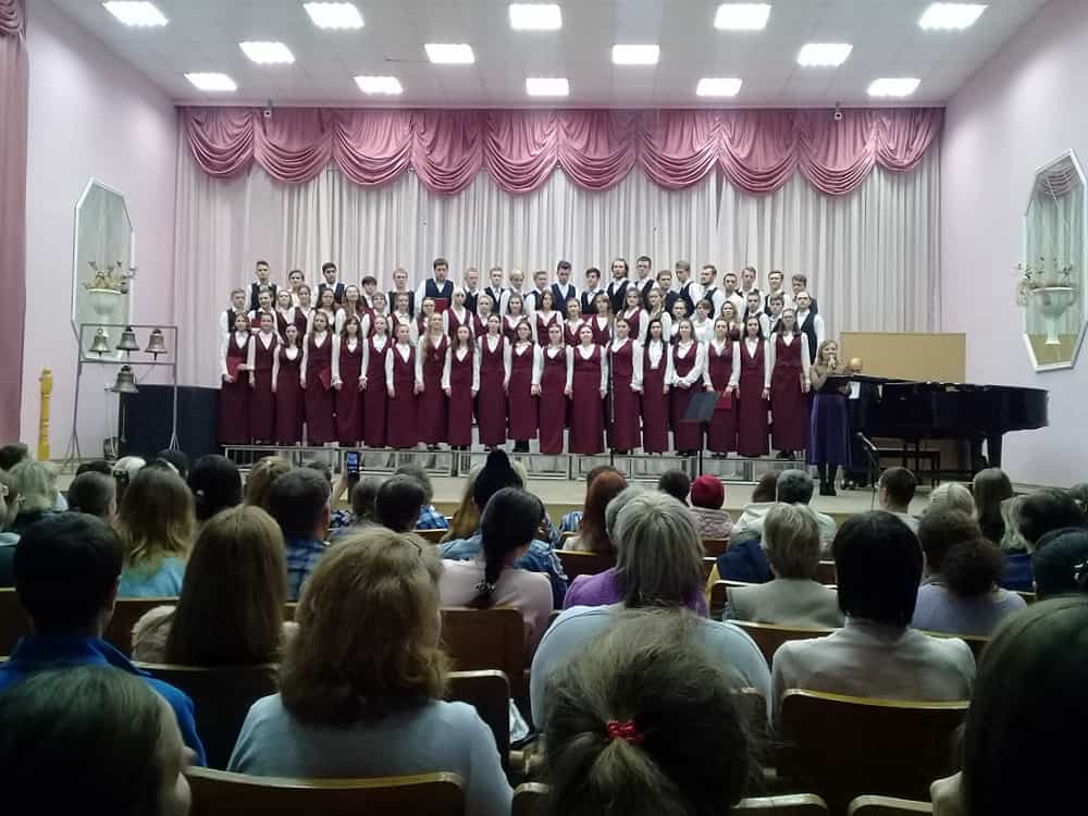 В колледже искусства им. И. В. Казенина состоялся  хоровой концерт, посвященный духовно-просветительской деятельности Преподобного Трифона Вятского