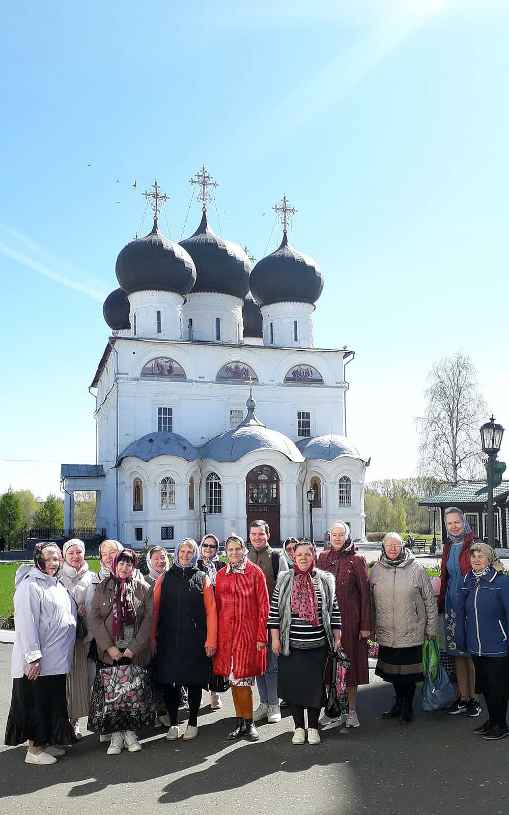 Вятские паломники почтили память святых жен-мироносиц