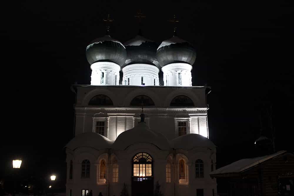 Божественная литургия и чин Великого освящения воды в праздник Крещения Господня в Успенском кафедральном соборе