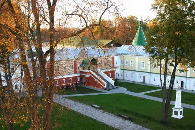 Паломники посетили монастыри Костромы и Ярославля