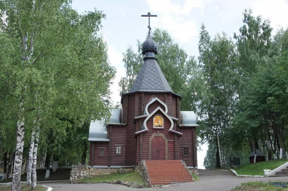 Руководитель Воинского отдела иерей Александр Коссов поздравил военнослужащих войск Национальной гвардии РФ с днем святого князя Владимира – небесного покровителя войск