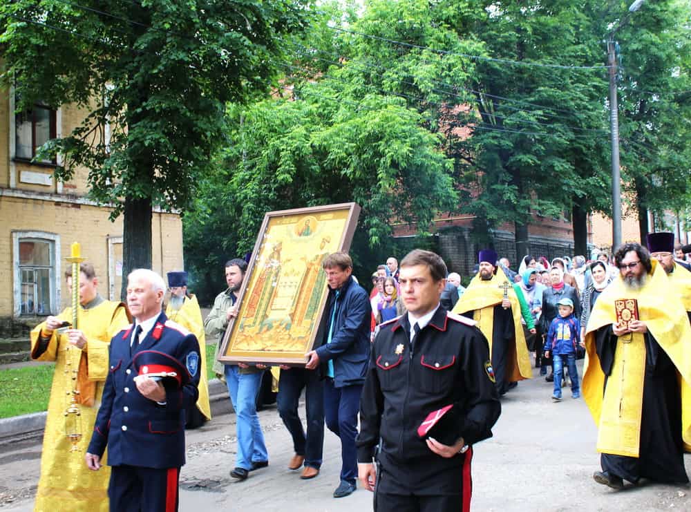 В городе Кирове совершится крестный ход с чтимой иконой святых благоверных князей Петра и Февронии