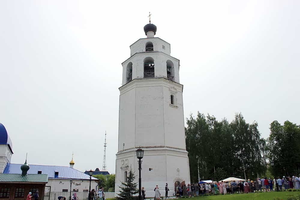 Состоялся фестиваль «Малиновый звон на Вятке»