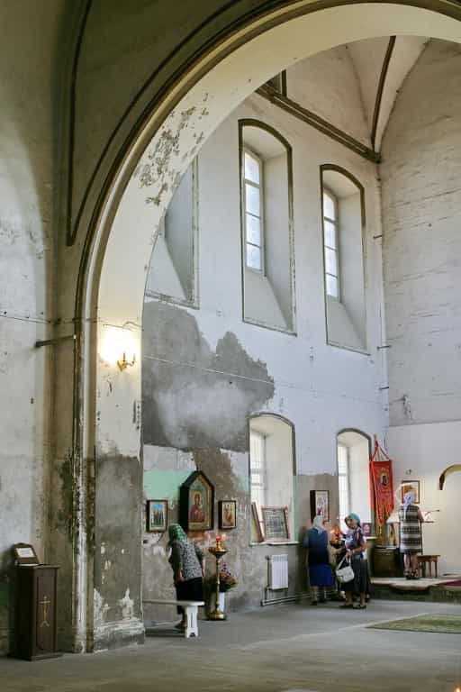 Освящение креста и купола на колокольню Никольского храма в Слободском