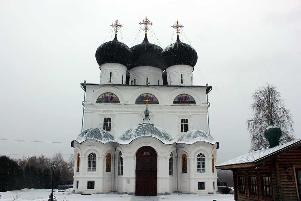 Торжественное Всенощное бдение накануне праздника Введения во храм Пресвятой Владычицы нашей Богородицы и Приснодевы Марии