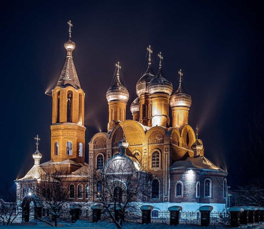 Митрополит Марк в первую неделю Великого поста возглавил Великое повечерие с чтением канона Андрея Критского на приходах храмов разных благочиний Вятской Епархии