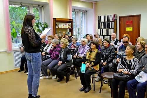 Хор храма Веры, Надежды, Любови и матери их Софии принял участие в благотворительном концерте в честь Дня пожилого человека