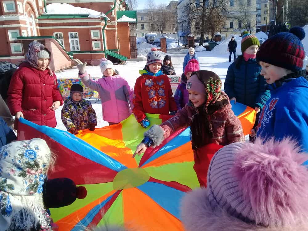 Семейный праздник в канун Сырной седмицы на Приходе Свято-Серафимовского храма города Кирова