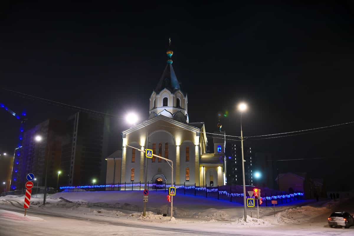 Накануне воскресного дня в храме Рождества Пресвятой Богородицы совершилось Всенощное бдение