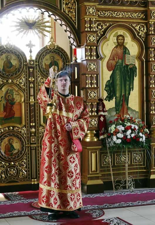 В День Победы митрополит Вятский и Слободской Марк совершил Божественную литургию в церкви святой великомученицы Екатерины г. Кирова