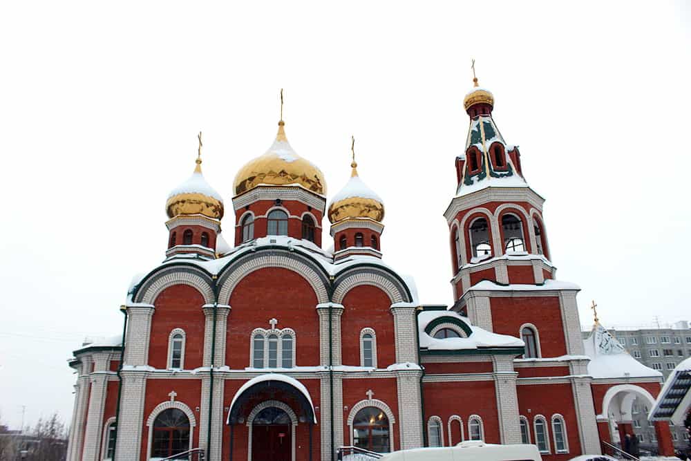 Торжественное богослужение в храме святого великомученика Пантелеимона Целителя