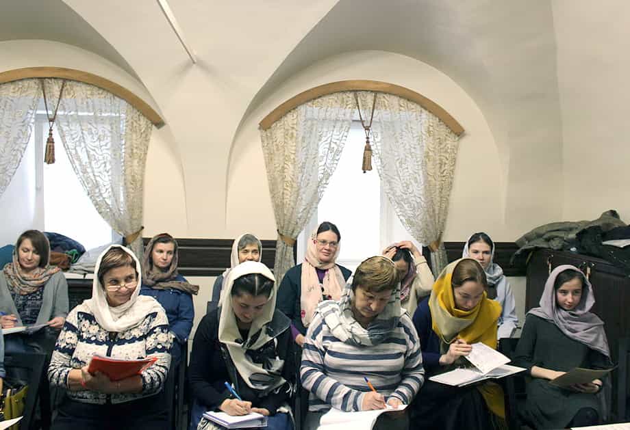 Новости курса «Певчий церковного хора» Вятского Духовного училища