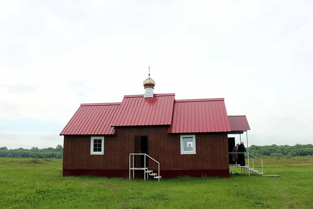 Освящение храма в честь Почаевской иконы Божией Матери поселка Гирсово