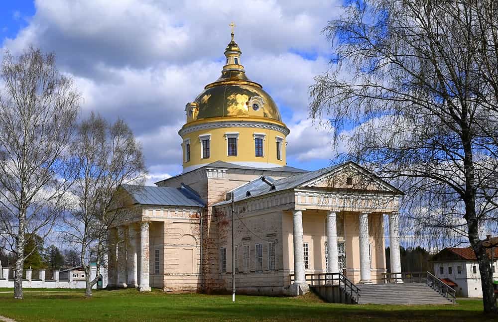 Паломническая служба Трифонова монастыря приглашает летом совершить поездки