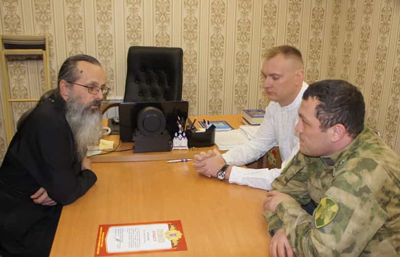 Состоялась встреча руководителя епархиального Воинского отдела с новым командованием окружного военного госпиталя Росгвардии