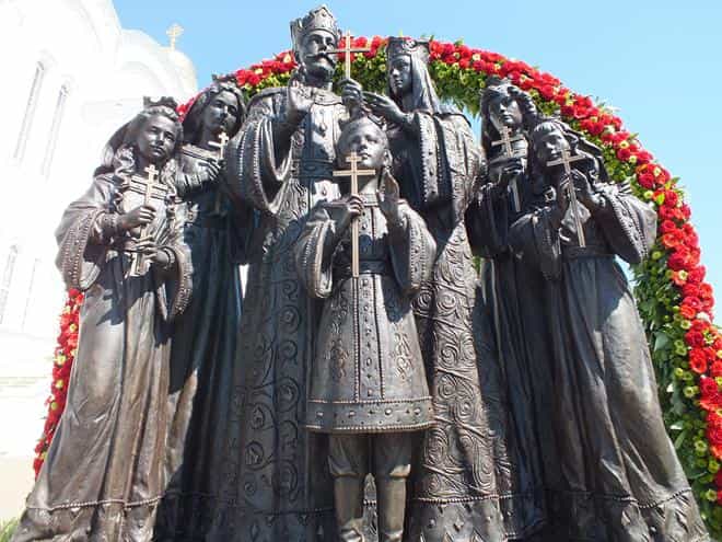 Памятник побеждающей веры