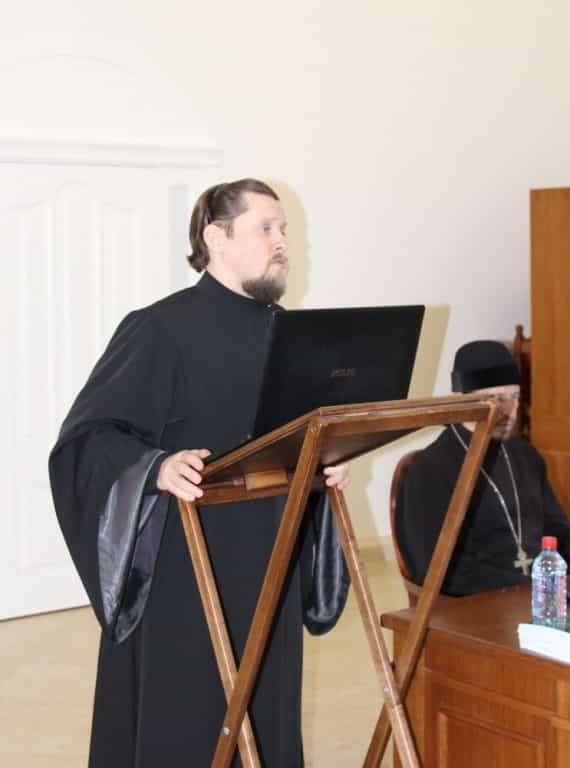 Памяти подвига исповедования веры вятского священника Леонида Кедрова, пострадавшего в годы гонений на Церковь