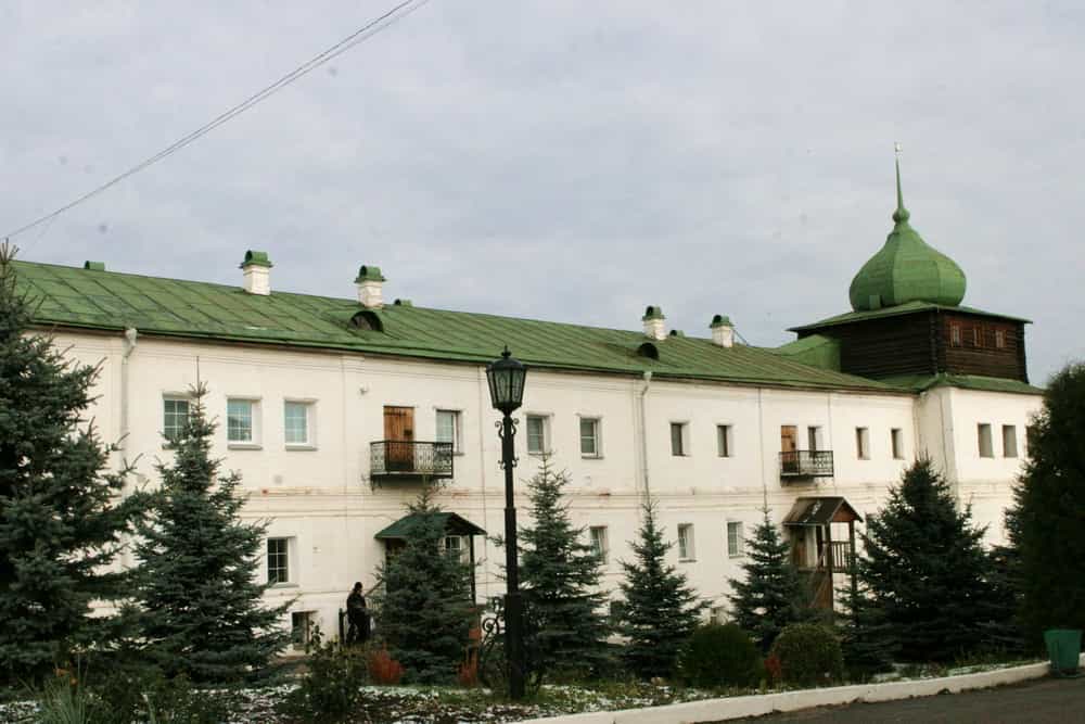 Нет лучшего для человека, чем служить Богу и людям…