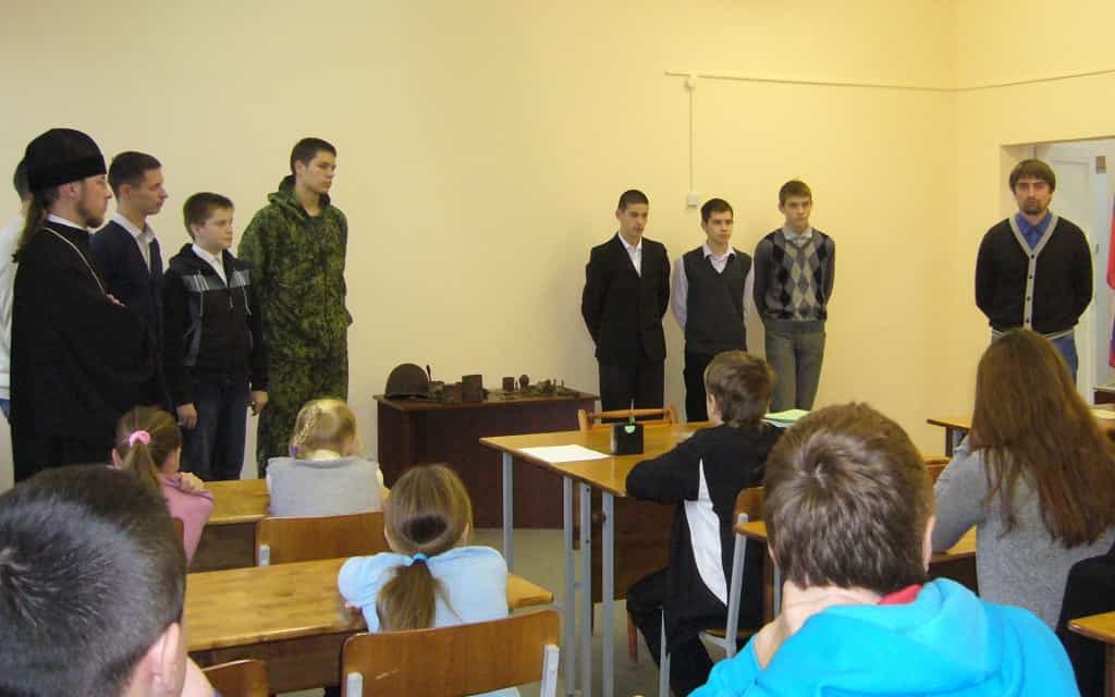 Продолжается работа молодежного отдела Кирово-Чепецкого благочиния по патриотическому воспитанию