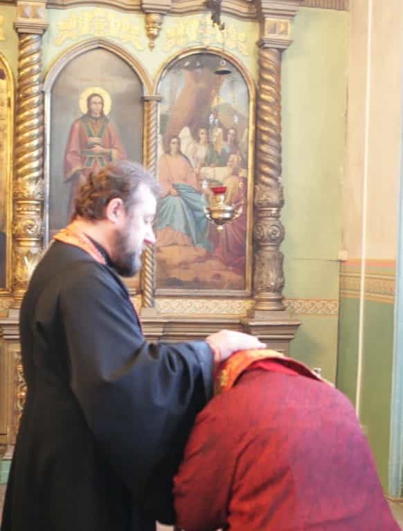 Как подготовиться к исповеди и причастию