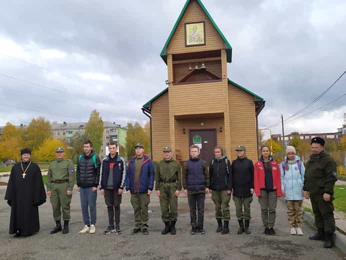 Никольскому храму микрорайона «Домостроитель» пришел на помощь отряд «Витязь»