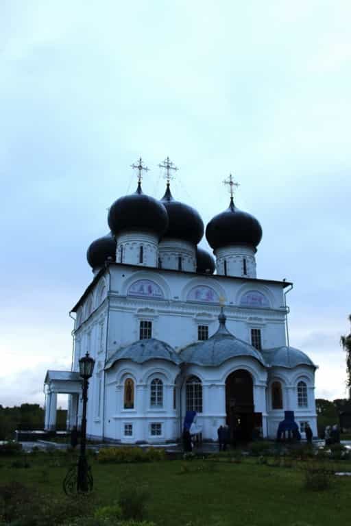Участники Всероссийского Великорецкого крестного хода прибывают на Вятскую землю