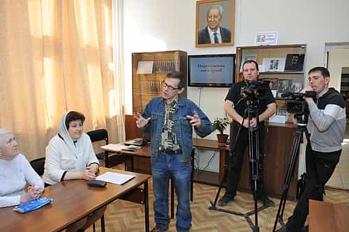 В библиотеке им. Д.С. Лихачева состоялся круглый стол на тему «Пересечение двух судеб»