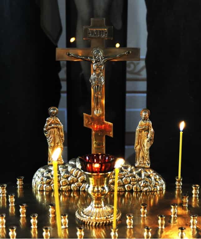 Митрополит Вятский и Слободской Марк совершил отпевание генерального директора «Газпром газораспределение Киров» Николая Улько