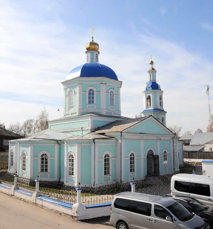 Божественная литургия в Успенском соборе города Советска