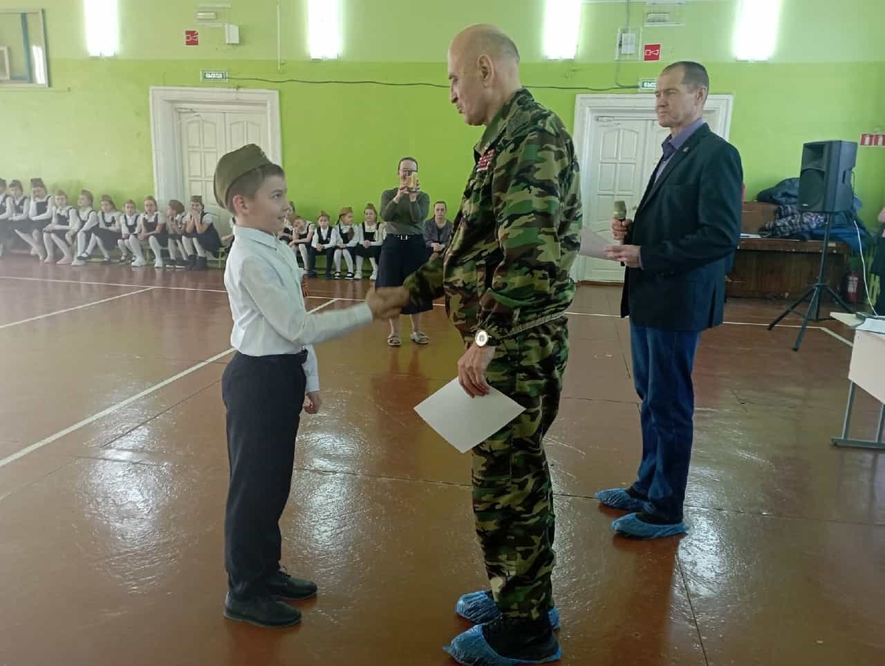 Праздник православного воина прошел в Вятской православной гимназии