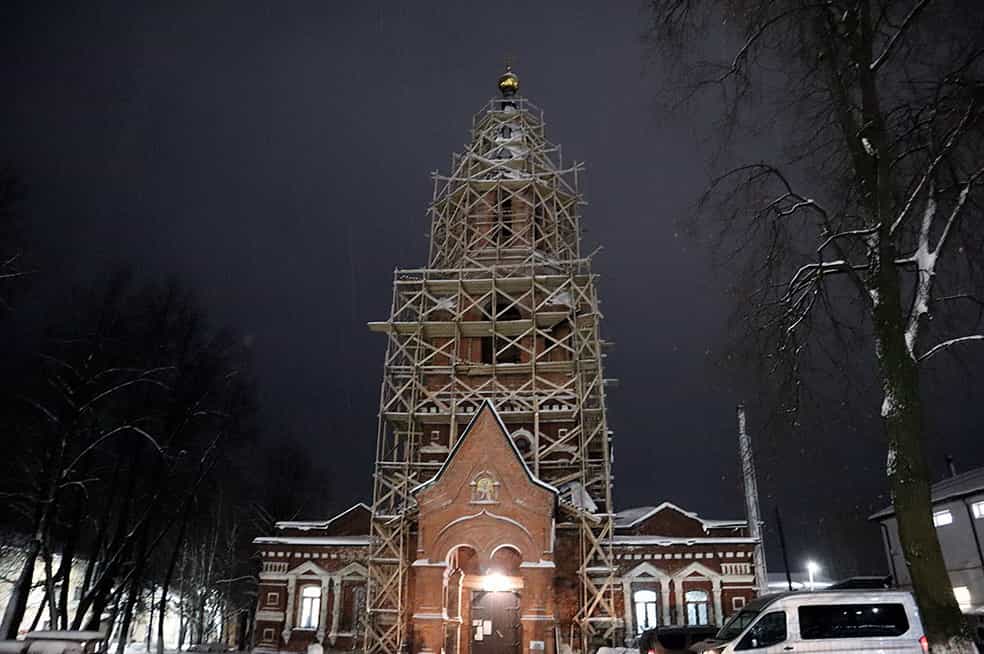 Престольный праздник Никольского храма города Слободского
